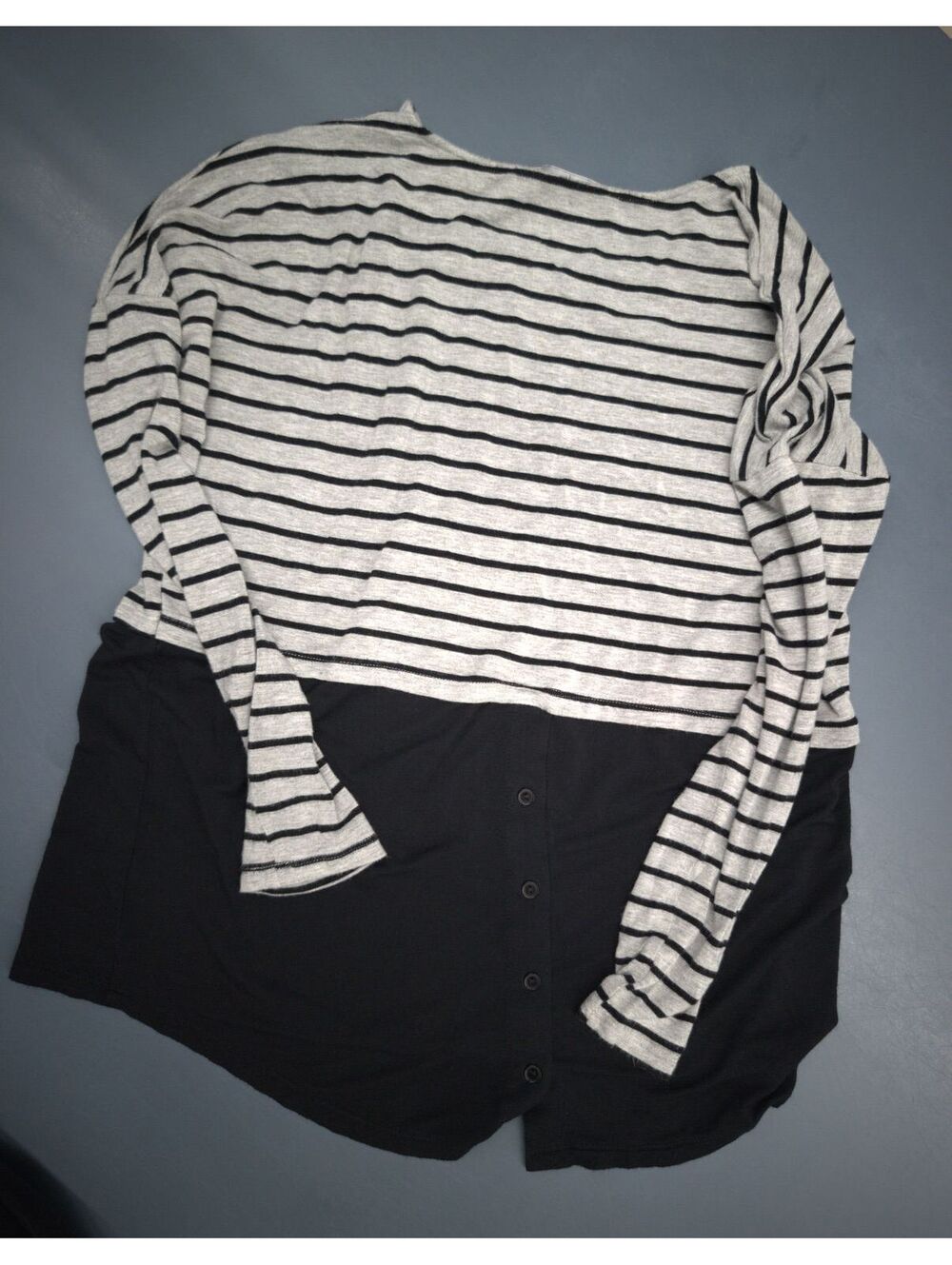HYFVE Women's Striped Long Sleeve Button-Back Shirt Small